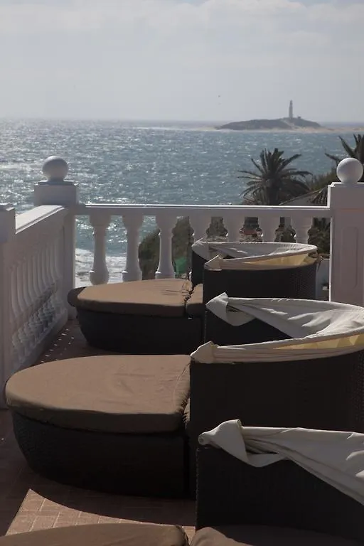 Hostal Mar De Frente Los Canos De Meca Guest house