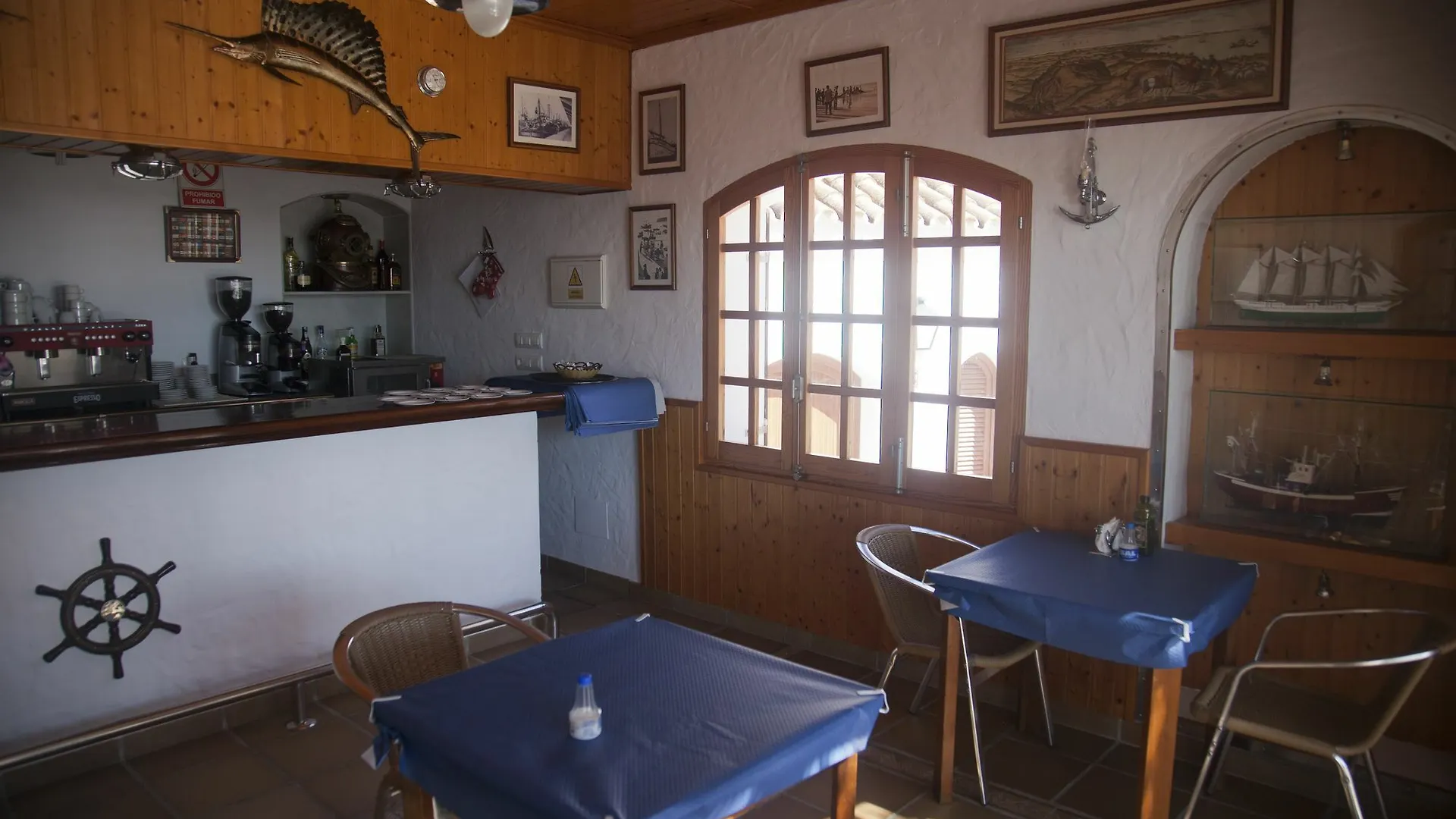 Hostal Mar De Frente Los Canos De Meca Spain
