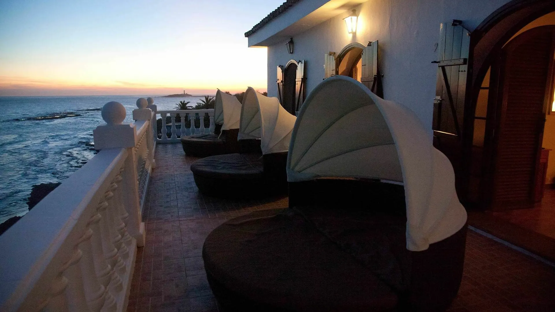 Hostal Mar De Frente Los Canos De Meca