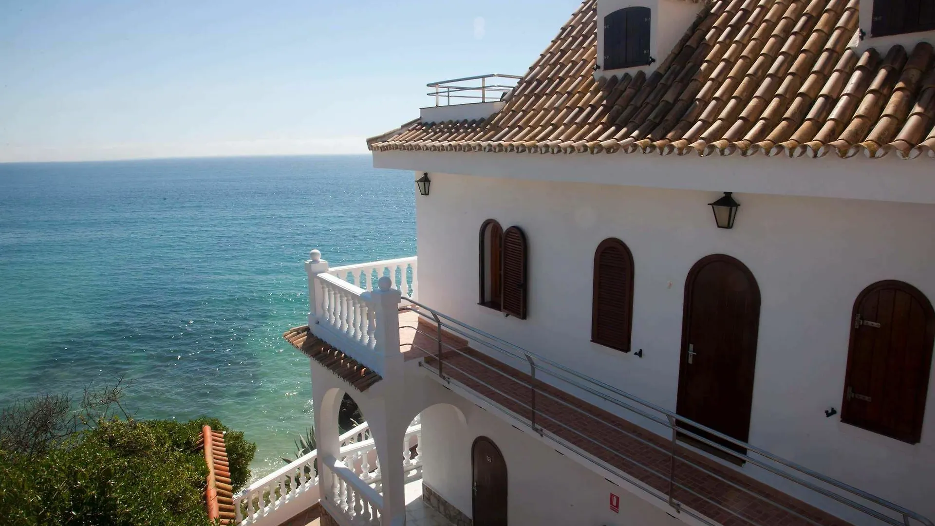 Hostal Mar De Frente Los Canos De Meca 2*,  Spain